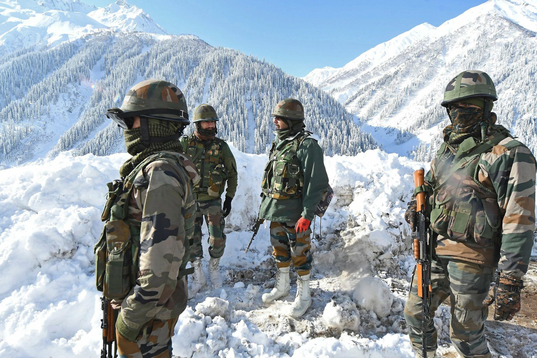 चीनसँगको विवादित सीमामा भारतीय सेना तैनाथ
