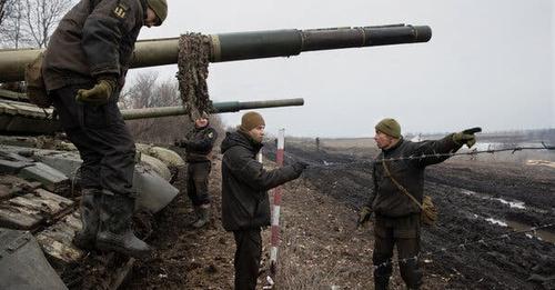 रूसको आक्रमणमा कम्तीमा ४० यूक्रेनी सैनिकको मृत्यु, यूक्रेनले रूससँगको कुटनीतिक सम्बन्ध तोड्ने
